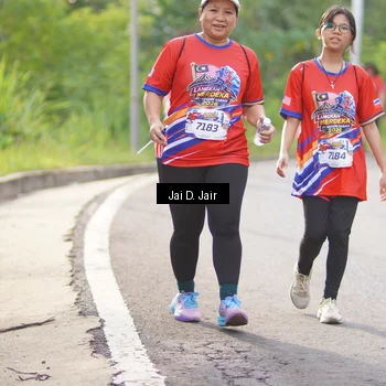 Runner Photo 6027674