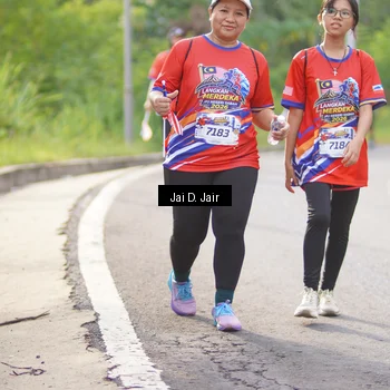 Runner Photo 6027675