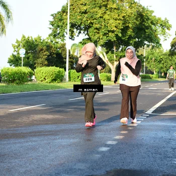 Runner Photo 6027696