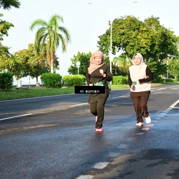 Runner Photo 6027700