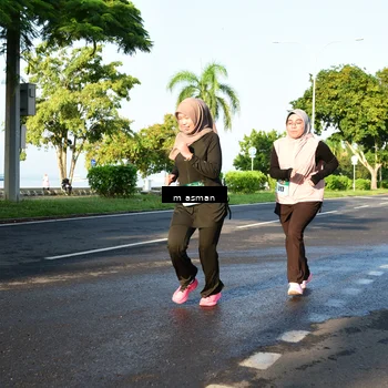 Runner Photo 6027707