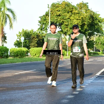 Runner Photo 6027714