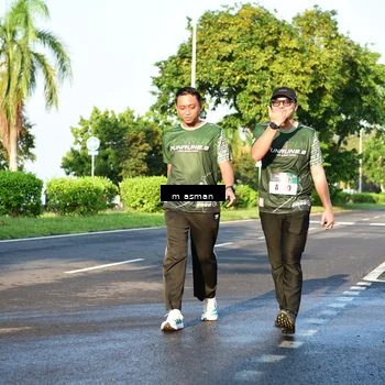 Runner Photo 6027715