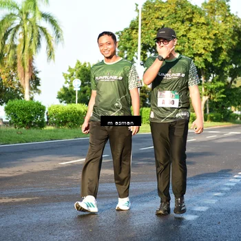 Runner Photo 6027717