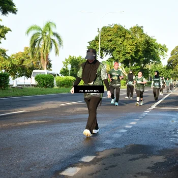 Runner Photo 6027739