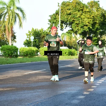 Runner Photo 6027740
