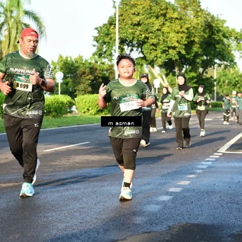 Runner Photo 6027743