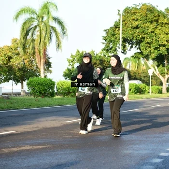 Runner Photo 6027751