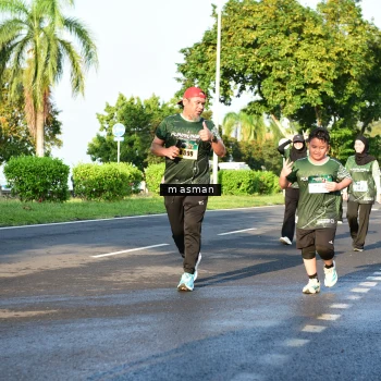 Runner Photo 6027752