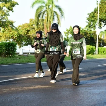 Runner Photo 6027755