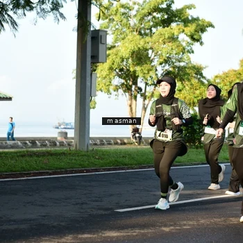 Runner Photo 6027761