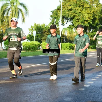 Runner Photo 6027764