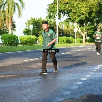 Runner Photo 6027783