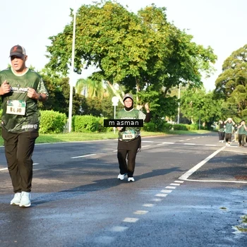 Runner Photo 6027784