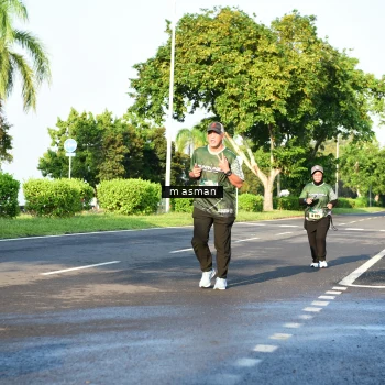 Runner Photo 6027785