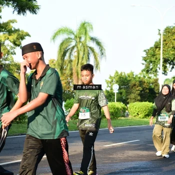 Runner Photo 6027806