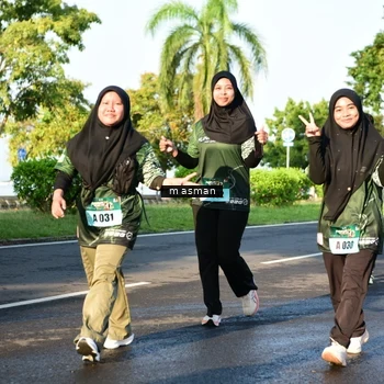 Runner Photo 6027812