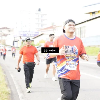 Runner Photo 6027922