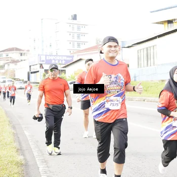 Runner Photo 6027931