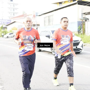Runner Photo 6027952