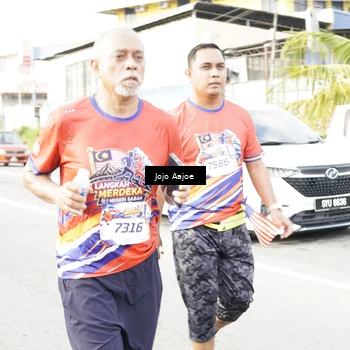 Runner Photo 6027960