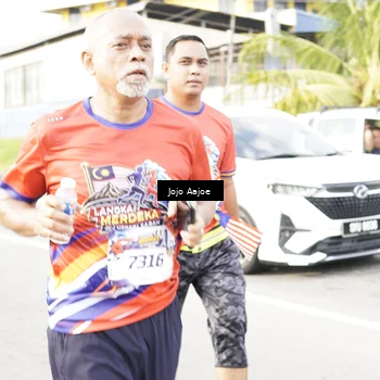 Runner Photo 6027961