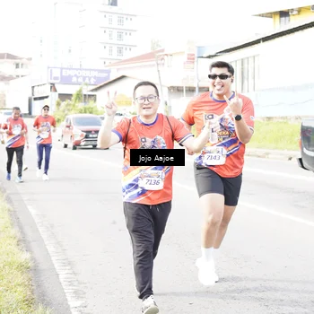 Runner Photo 6027981