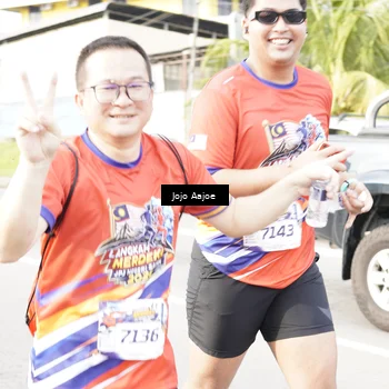 Runner Photo 6028024