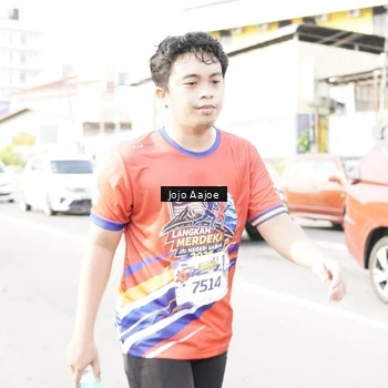 Runner Photo 6028079