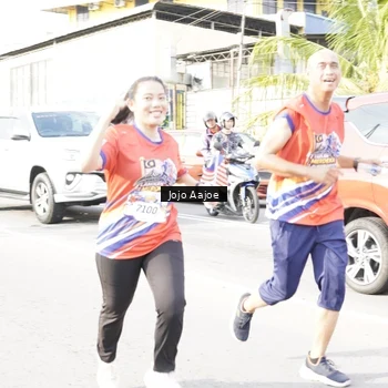 Runner Photo 6028084