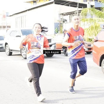 Runner Photo 6028085