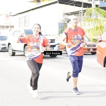 Runner Photo 6028086