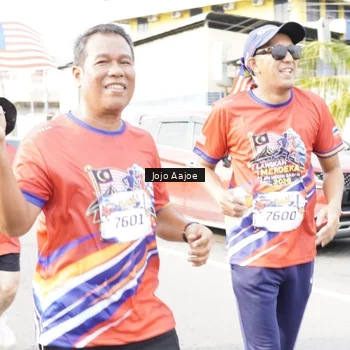 Runner Photo 6028088