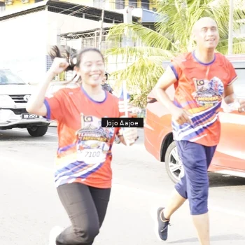 Runner Photo 6028091