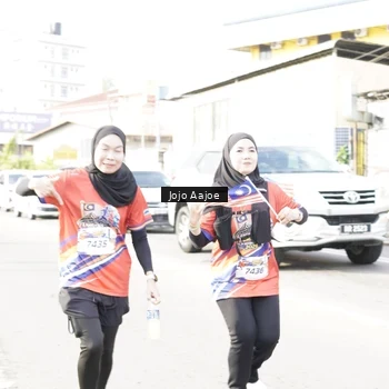 Runner Photo 6028095