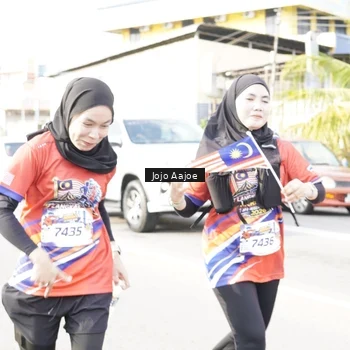 Runner Photo 6028112