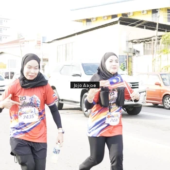 Runner Photo 6028123