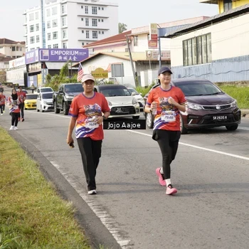 Runner Photo 6028131