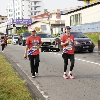 Runner Photo 6028135