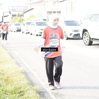 Runner Photo 6028136