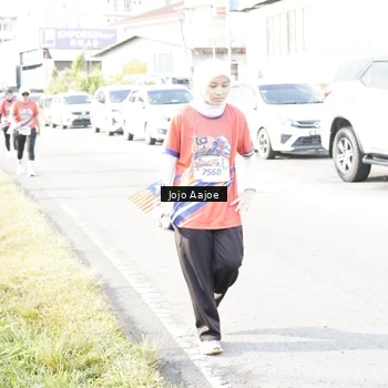 Runner Photo 6028149