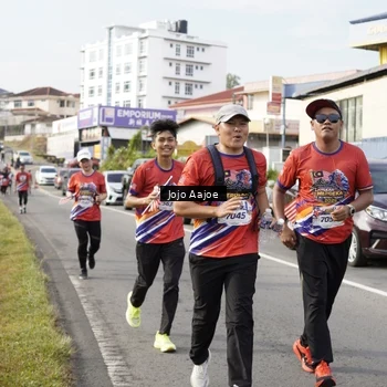 Runner Photo 6028161