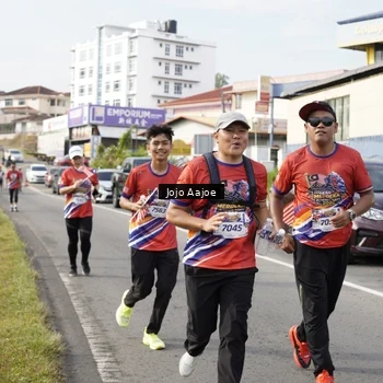 Runner Photo 6028173