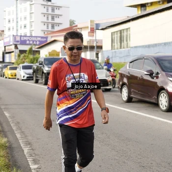Runner Photo 6028176