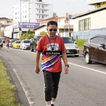 Runner Photo 6028185