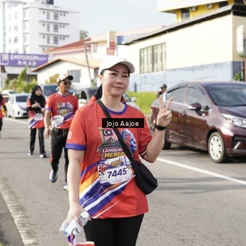 Runner Photo 6028200