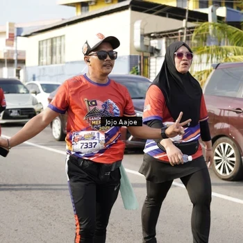 Runner Photo 6028220