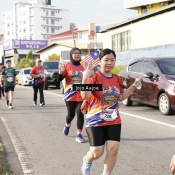 Runner Photo 6028236