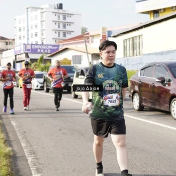 Runner Photo 6028240