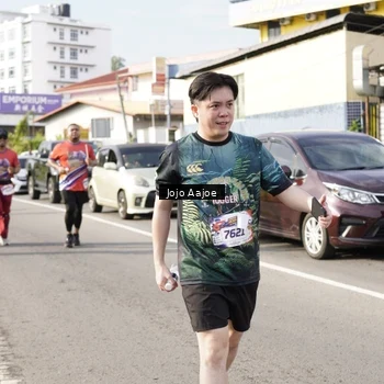 Runner Photo 6028247